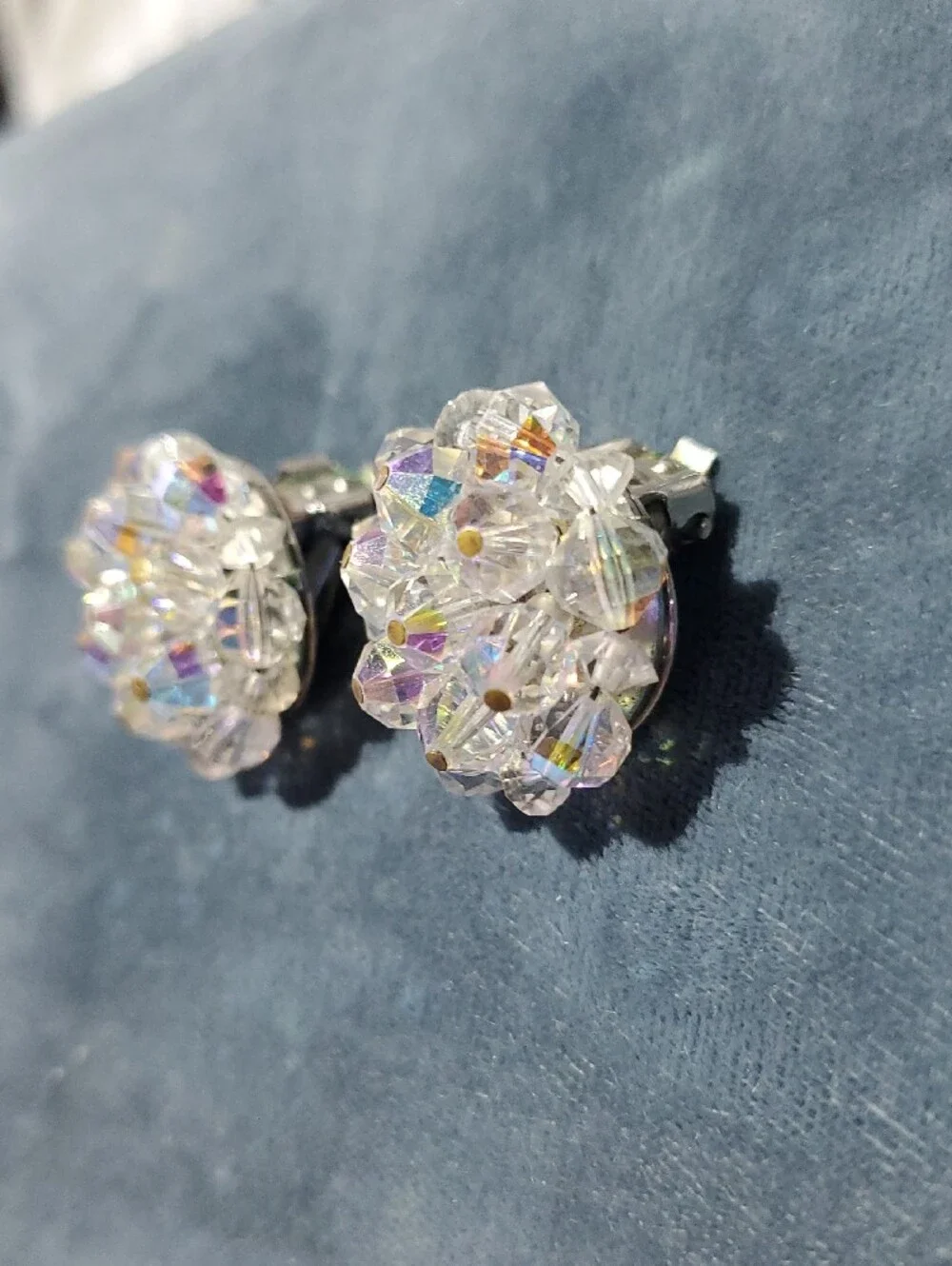 Vintage Iridescent Crystal Cluster Stud Earrings - Clear Aurora Rainbow Clip On